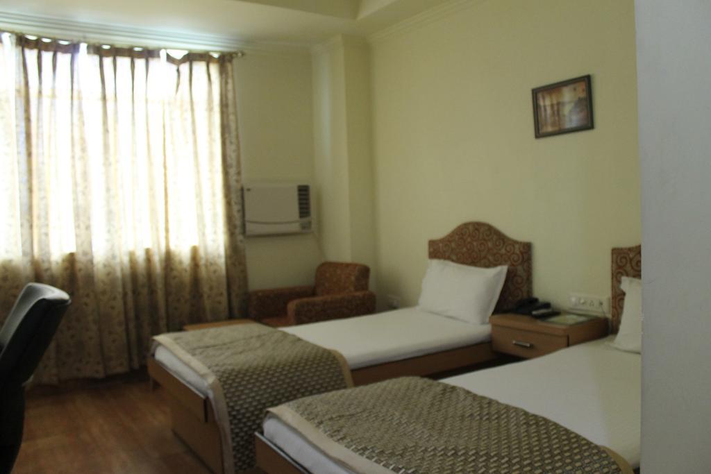 Bodhgaya Gautam Hotel Kamer foto