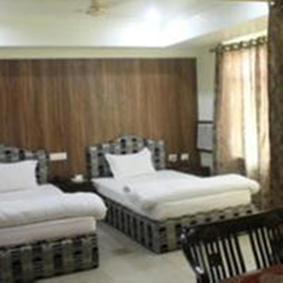 Bodhgaya Gautam Hotel Buitenkant foto