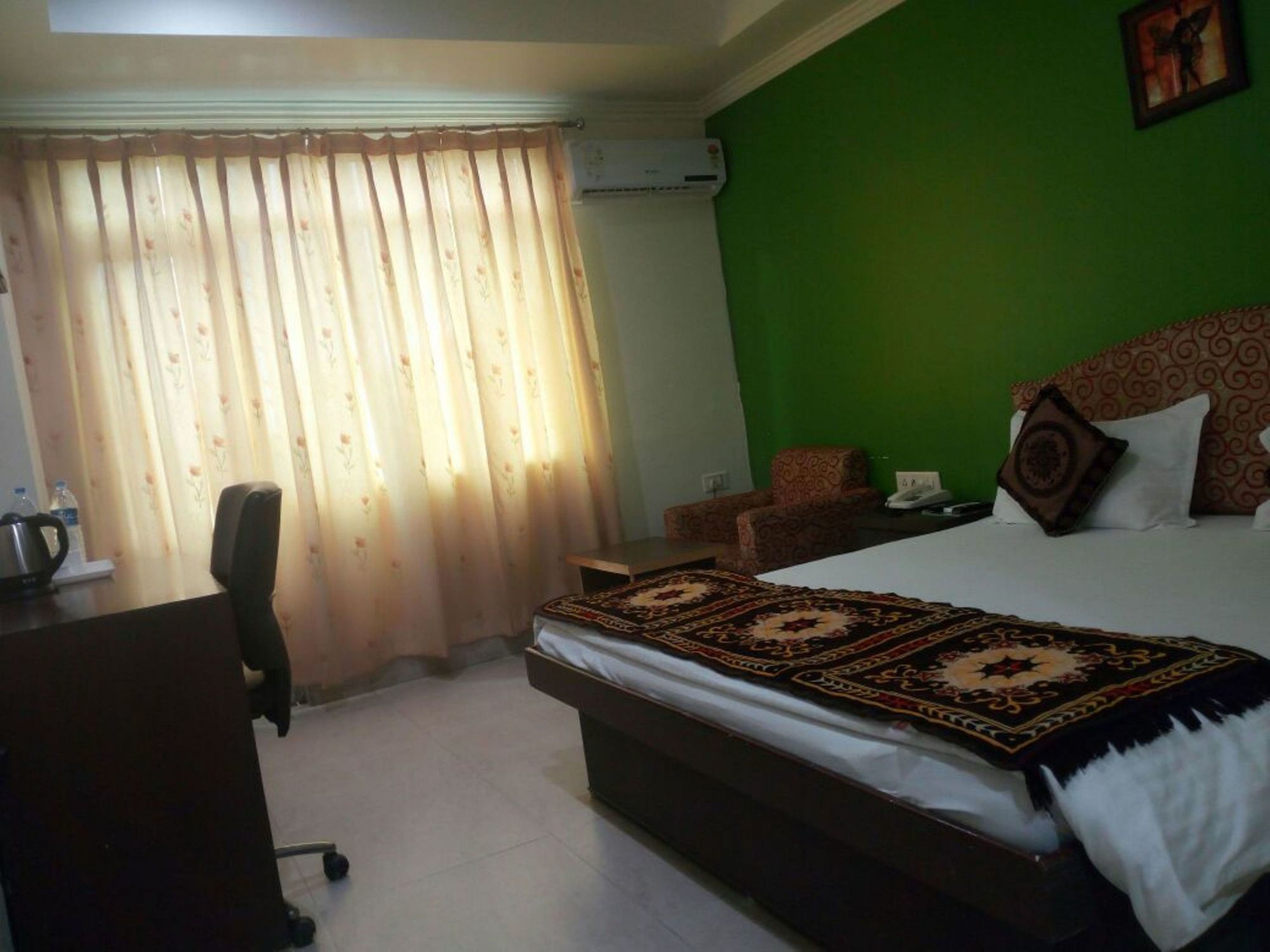 Bodhgaya Gautam Hotel Buitenkant foto