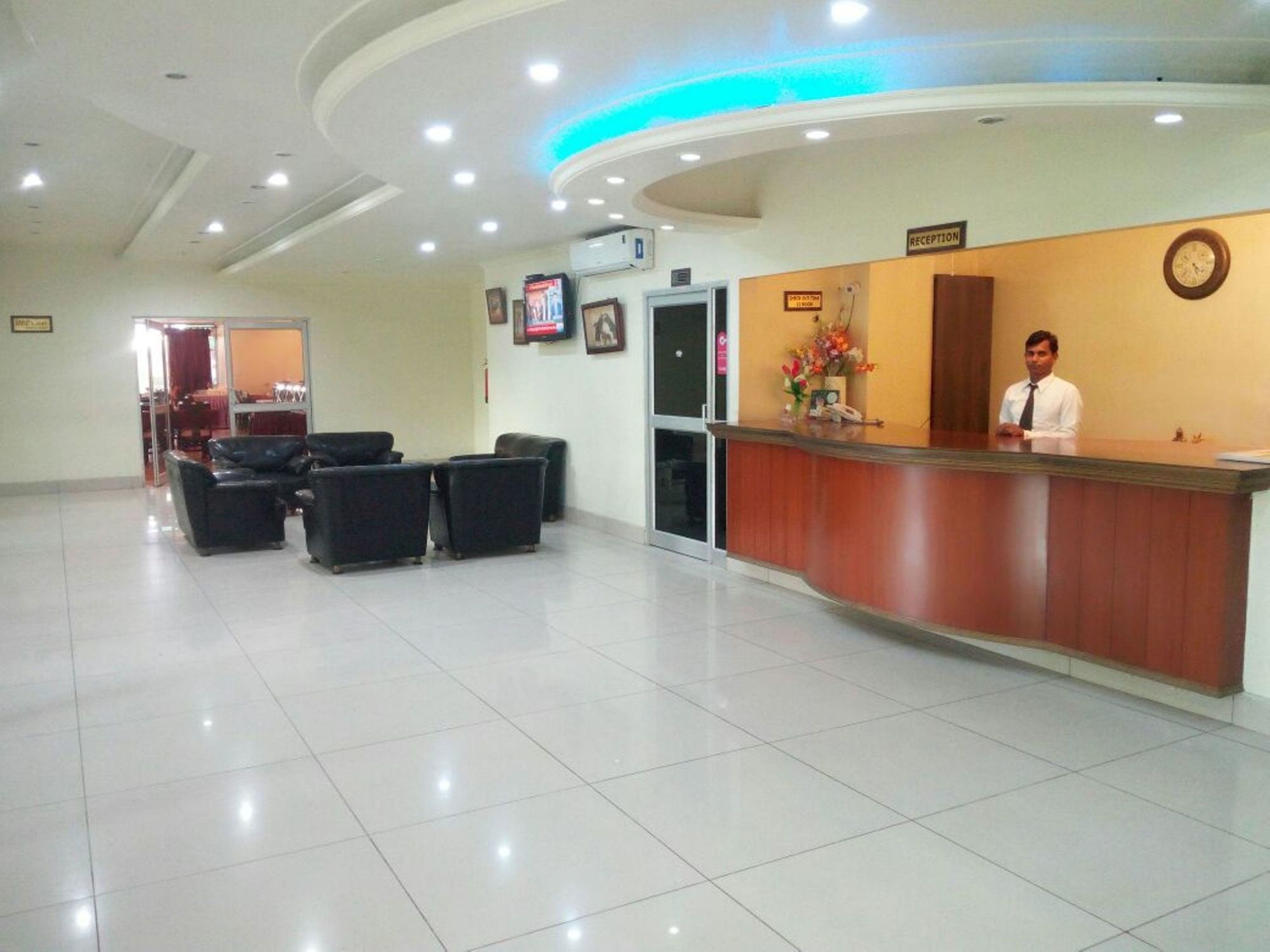 Bodhgaya Gautam Hotel Buitenkant foto